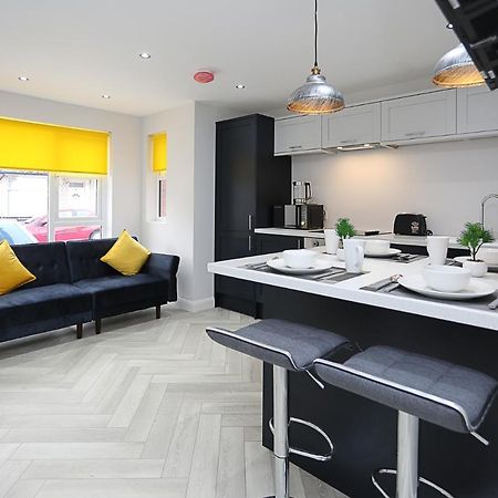 בלפסט No1 Luxury Service Apartments מראה חיצוני תמונה