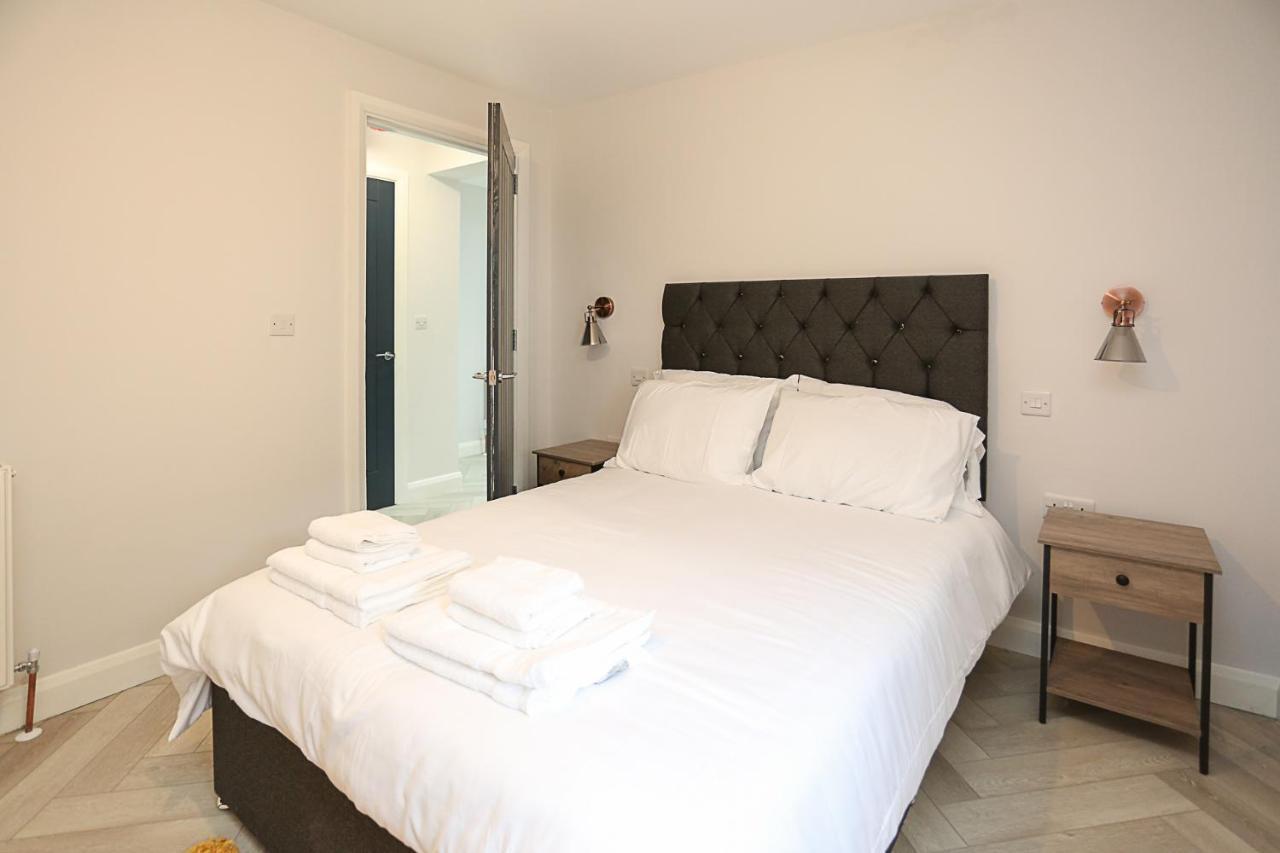 בלפסט No1 Luxury Service Apartments מראה חיצוני תמונה
